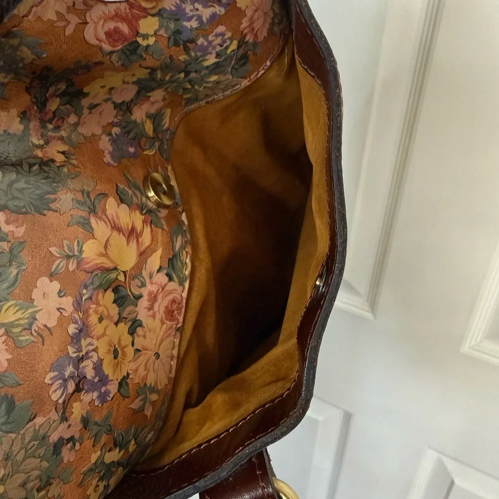 Patricia Nash Floral Crossbody Bag - Picture 9 of 16
